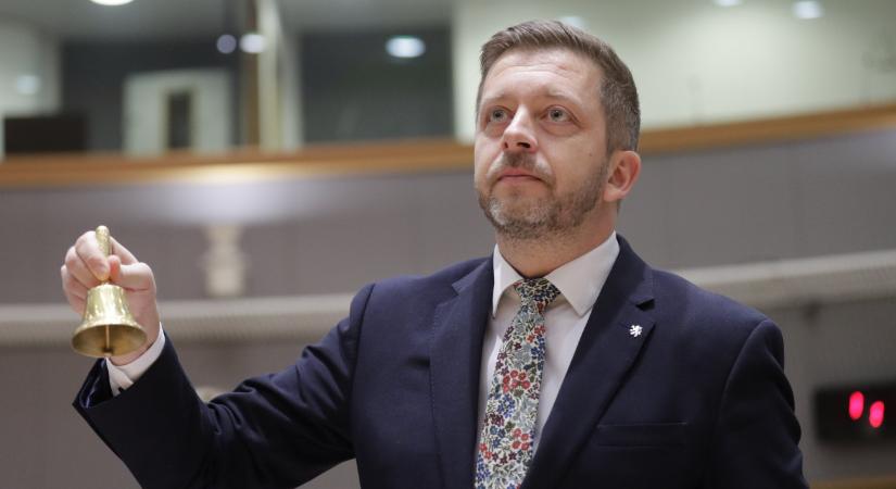 A kampányfinisben éleződik a cseh–szlovák ellentét: beavatkoztak a belügyekbe?