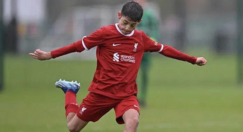 Videó: Csavard be, mint Szoboszlai! - óriási gólt lőtt a Liverpool 17 éves magyar tehetsége