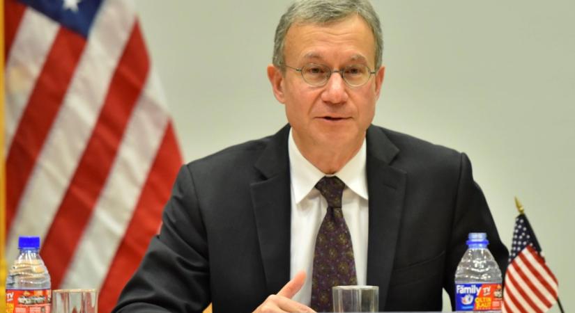 Volt amerikai nagykövet: Az USA egyszerűen megadta magát a Közép-Ázsiáért folytatott harcban