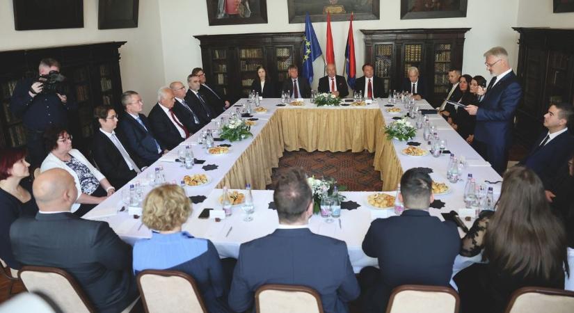 Sulyok Tamás hevesi jogászokkal találkozott