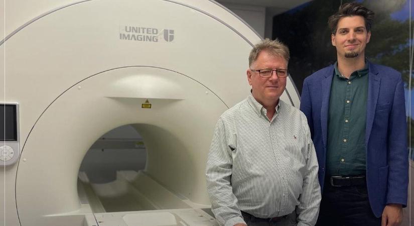 Megérkezett a dunaújvárosi MRI-készülék — megvalósult egy többéves ígéret