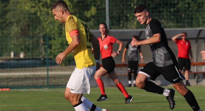 A Harta Tiszakécskére látogat