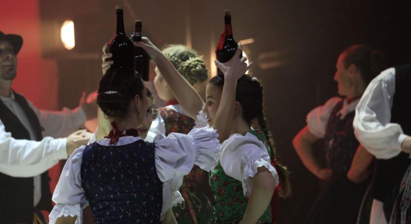 Sűrű volt a nyár a Balaton Táncegyüttesnél