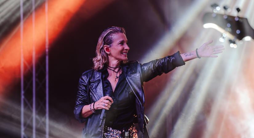 Negyven év a színpadon – Interjú Keresztes Ildikóval