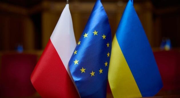 Lengyelország ellenzi Ukrajna és Moldova EU-csatlakozási folyamatának szétválasztását