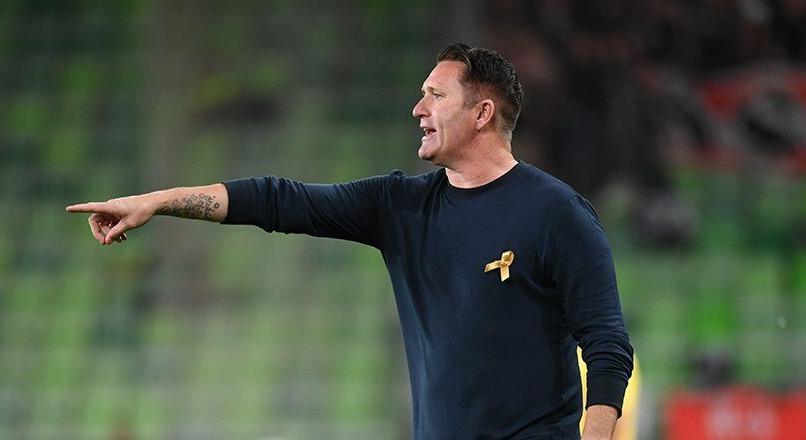 Robbie Keane befejezte a sajtótájékoztatót