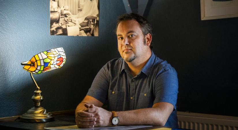 Felfelé és lefelé – Soltész Bélával generációk közti konfliktusról