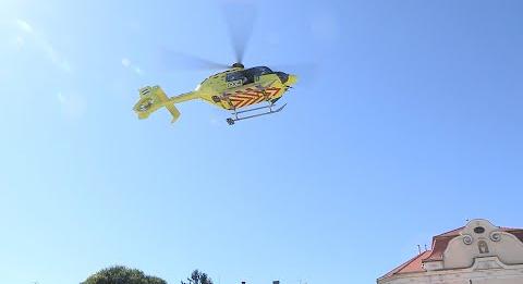Mentőhelikopter landolt Keszthely főterén (tvkeszthely.hu)