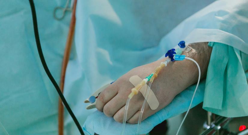 Döbbenet: több mint két évig volt koronavírusos egy beteg