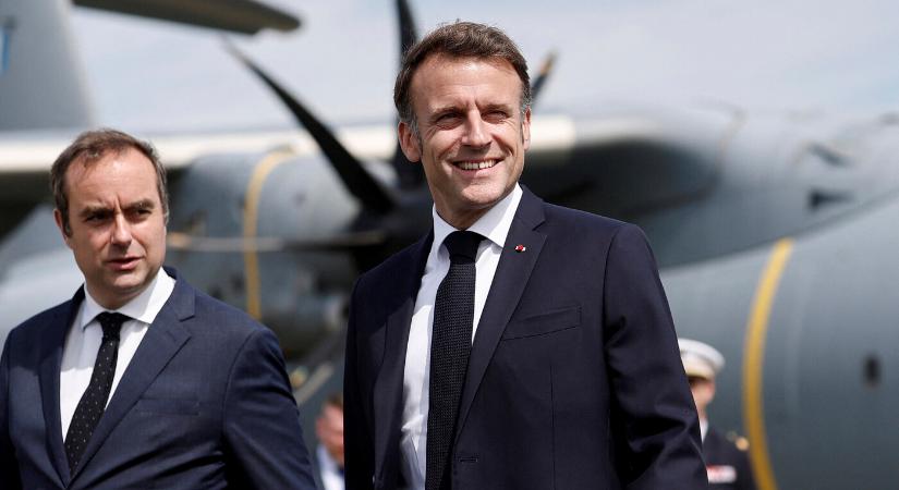 A francia elnök elítélte az észt légtér orosz vadászgépek általi megsértését