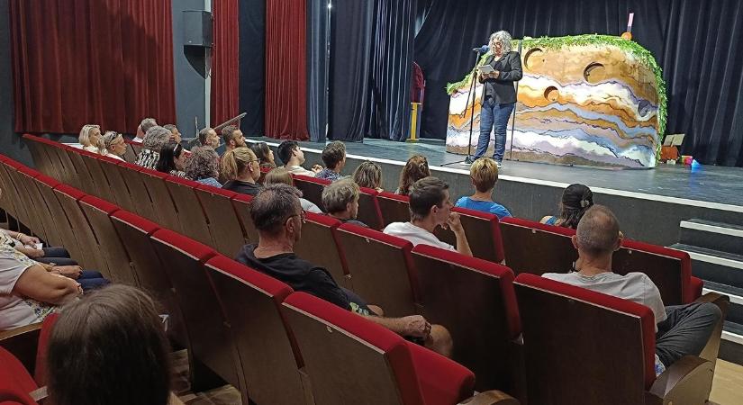 Megkezdte 34. évadát a Miskolci Csodamalom Bábszínház