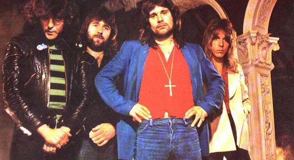 Ma 45 éves Ozzy Osbourne első szólólemeze, a 'Blizzard of Ozz' (lemezismertető)