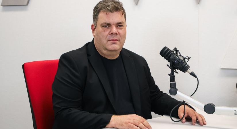 Mi lesz a győri színházzal? - Borsi Róbert kulturális tanácsnok volt podcastunk vendége