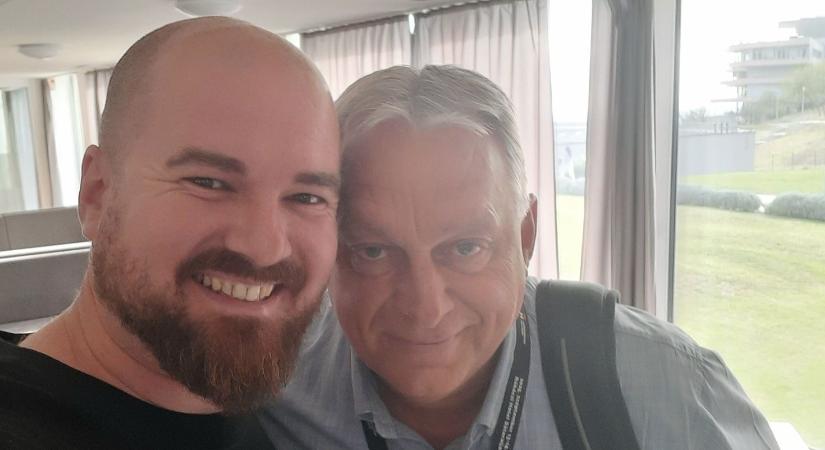 Már nem belezésre, hanem lábmosásra használná a tekenőt az erdélyi megmondóember