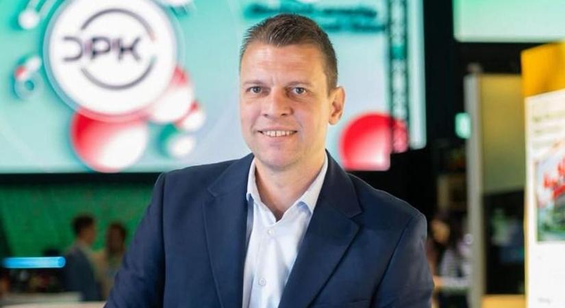 Nem mindennapi kijelentéseket tett Menczer Tamás a sportarénában
