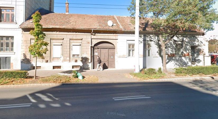 Árverésen adna túl belvárosi ingatlanán Debrecen