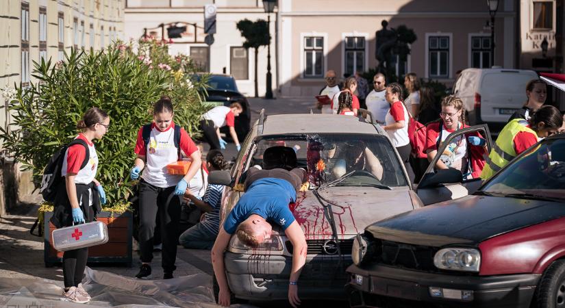 Éles helyzetek Győrben – lezajlott az 53. Országos Elsősegélynyújtó Verseny