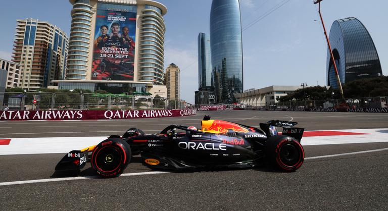 Piastri összetörte autóját, Verstappené a pole pozíció az Azeri Nagydíj kaotikus időmérőjén