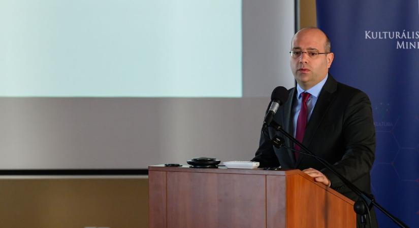 Elemző szerint tíz nap maradt a Tisza Pártnak a bizonyításra