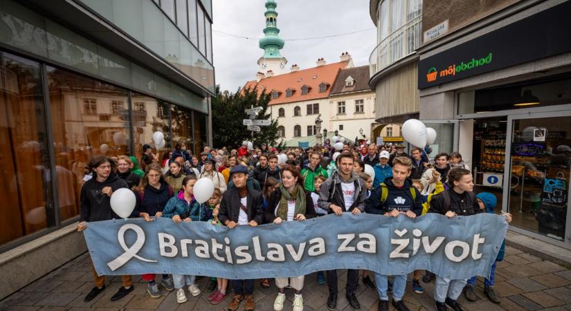 „Pozsony az életért” – A meg nem született gyermekek jogaiért tüntettek több ezren a fővárosban