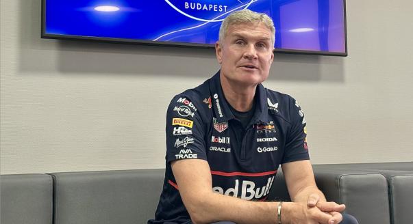 Exkluzív: David Coulthard Budapest varázsáról és a Red Bull Showrun jelentőségéről