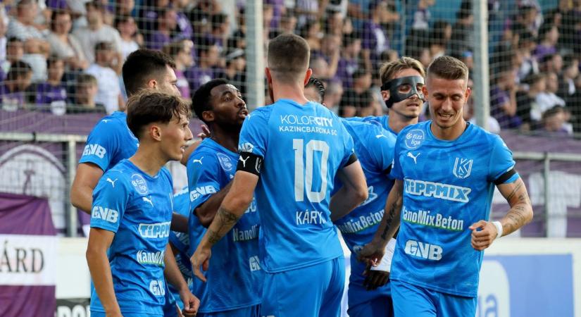 Történelmi siker: a sereghajtó „Kazincbarcelona” legyőzte az egy magyarral felálló Újpestet, a drukkerek üvöltve kérték számon az edzőt! (VIDEÓ)