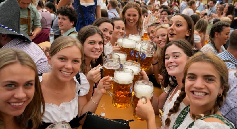 Letarolják Münchent - 6 millió látogatott várnak az Oktoberfestre