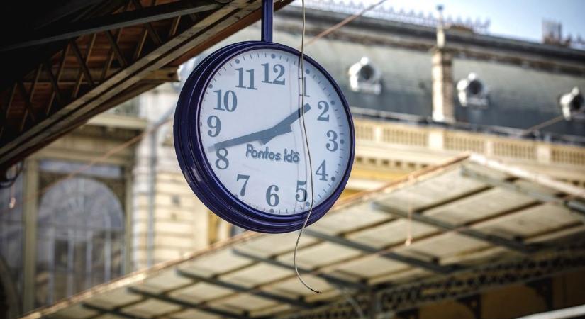 Rendkívüli bejelentés: mégsem nyit újra a Keleti pályaudvar, súlyos hiba történt a felújítás befejezése után – ezt ígéri most a MÁV-vezér