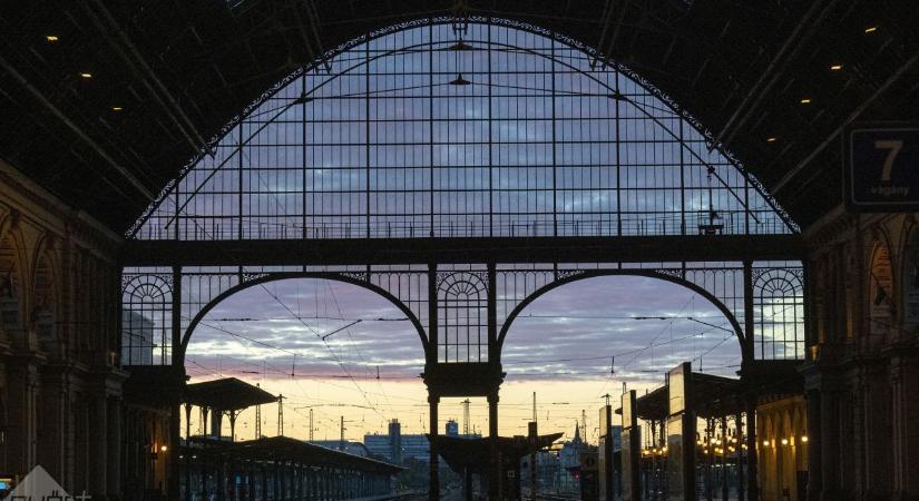 Elhúzódnak a munkák, mégsem nyit a Keleti