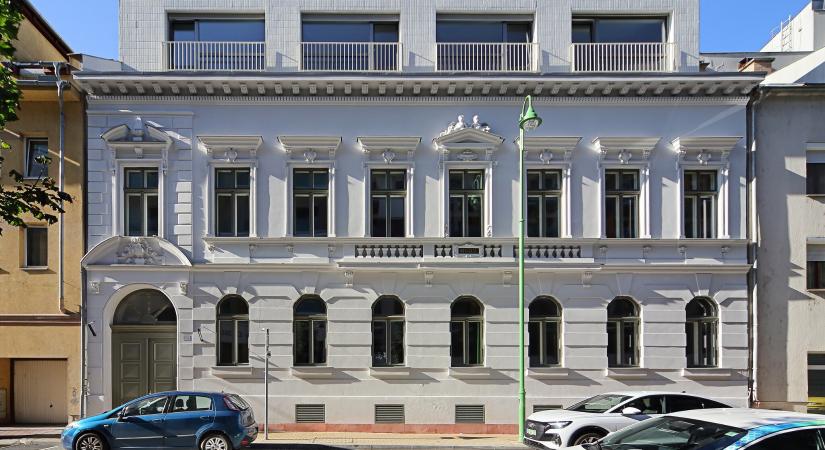 Elkészült a Ferencváros új szociális bérlakásainak otthont adó ház