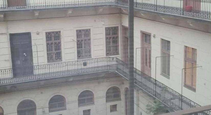 Menekülés közben zuhant a mélybe a betörő Budapest VI. kerületében