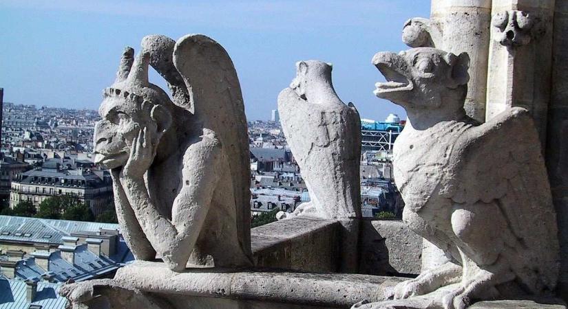 424 lépcsőfok vezet az újranyílt Notre-Dame páratlan panorámájú teraszára
