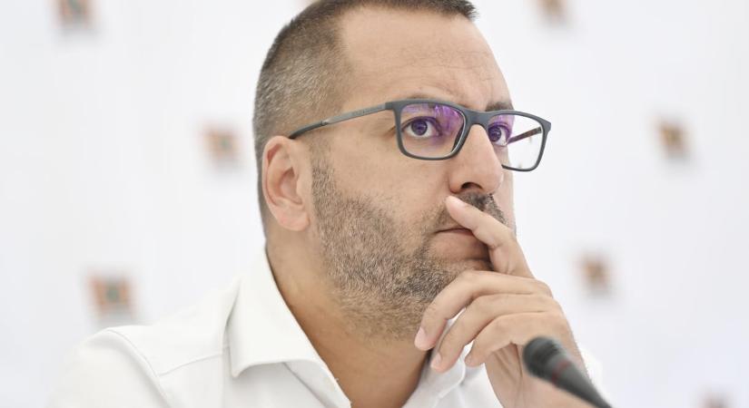 A függetlenség tetőpontja: a Szuverenitásvédelmi Hivatal elnöke is Digitális Polgári Kört alapított