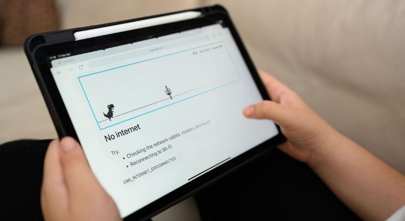 Leállás jön a Telekomnál: Szombathelyen és Söptén is lesz kiesés