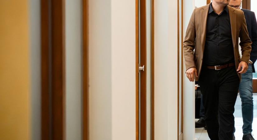 Ilyen is van: Már nem Gubík a legmegbízhatatlanabb szlovákiai pártelnök