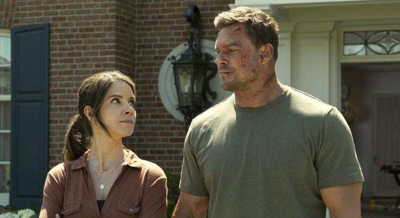 Alan Ritchson tett egy ígéretet a Reacher negyedik évadjával kapcsolatban, aminek valószínűleg örülni fognak a rajongók