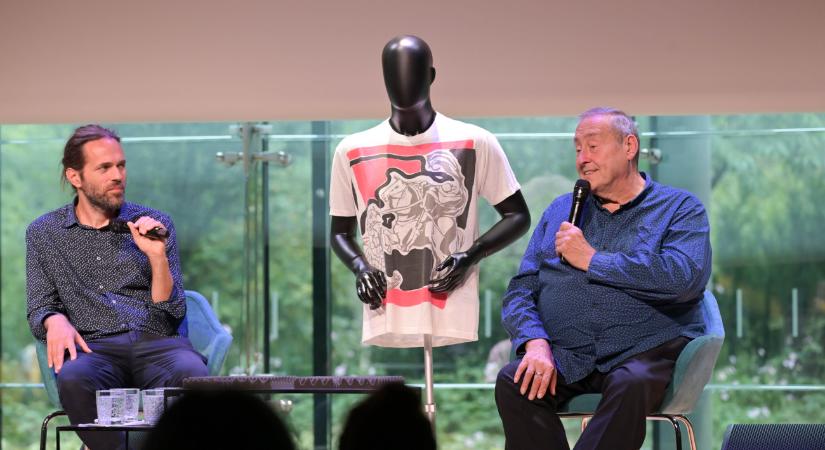 A világon egyedülálló Freddie Mercury-kiállítás jön Budapestre