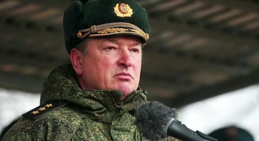 Váratlanul repült az orosz vezérezredes