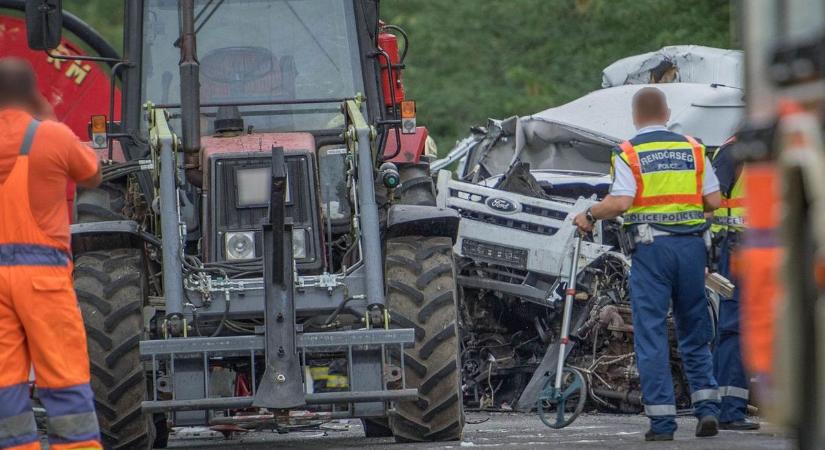 Traktor, kombájn, quad – szigorú szabályok az utakon, erre figyelj!