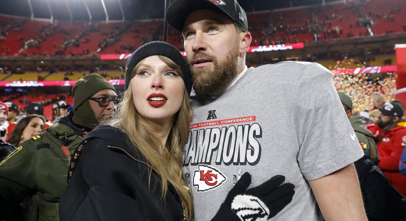 Ékszerszakértő árulta el: ezért olyan különleges Taylor Swift eljegyzési gyűrűje