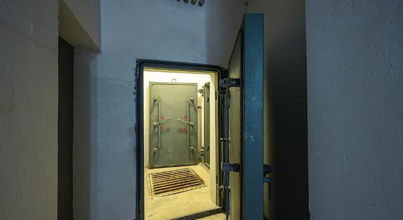 Egyre többen készülnek a háborúra: bunkerépítési láz tüzeli az építőipart