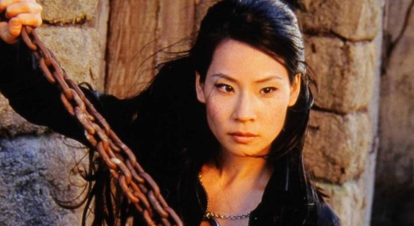 A Charlie angyalai fekete hajú szépsége volt: 56 éves korára ennyit változott Lucy Liu