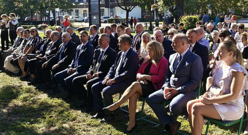 Húsz éve város Abádszalók – jubileumi ünnepséggel emlékeztek – galériával