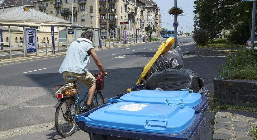 Októbertől másként viszik el a szemetet – megbüntetik, ha így tolja ki a kukát