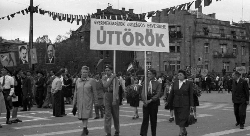 Úttörőnosztalgia – teszteld, emlékszel-e még a piros nyakkendős korszakra!