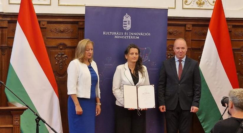 Miniszteri elismerésben részesült az egri oktató