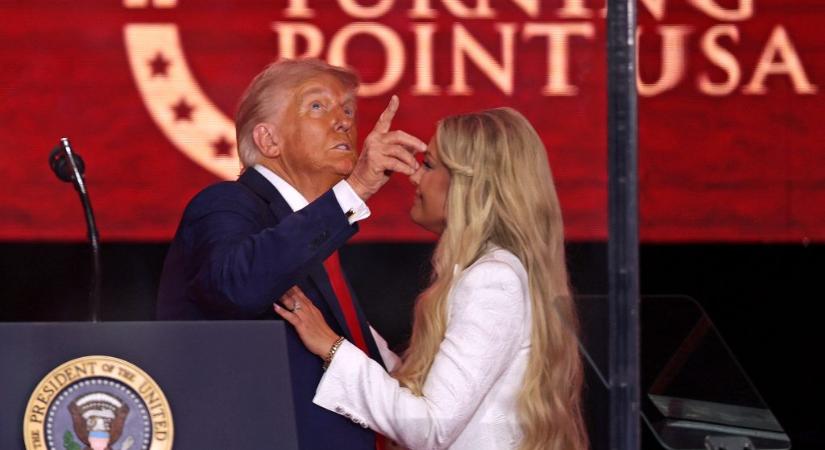 „Megbocsátok neki, mert Krisztus is így tett volna” – Charlie Kirk özvegye a gyászszertartáson