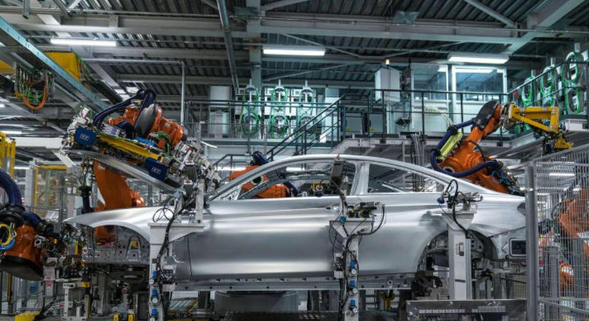 Münchenben is bemutatkozik a debreceni BMW-gyár