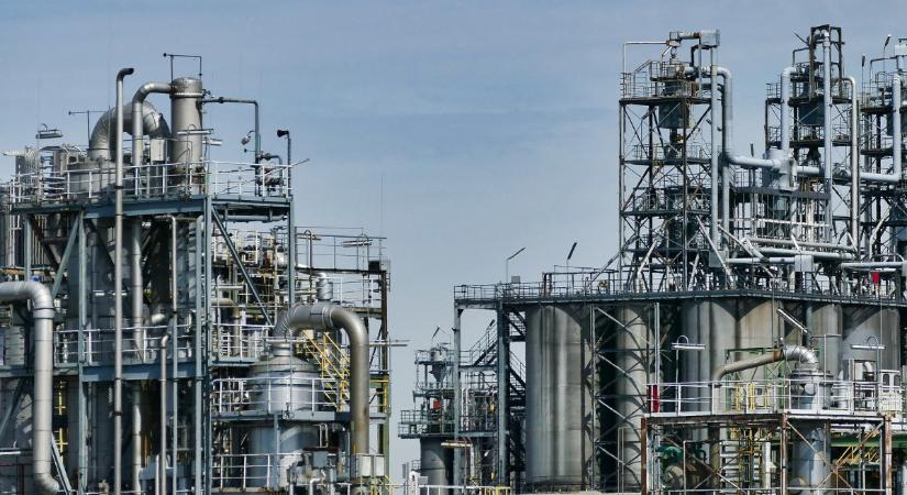 Már az exporton is látszik, hogy Ukrajna bombázza az orosz olajfinomítókat