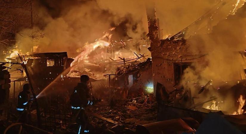 Átfogó légicsapást mértek az oroszok Ukrajnára, három ember meghalt